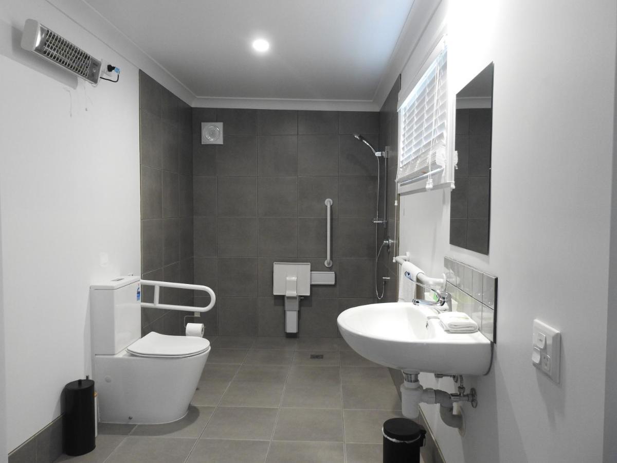 Lismore Lake Holiday Park Bagian luar foto