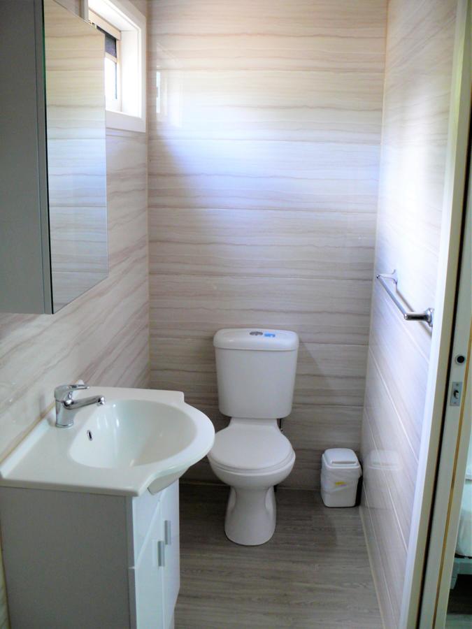 Lismore Lake Holiday Park Bagian luar foto