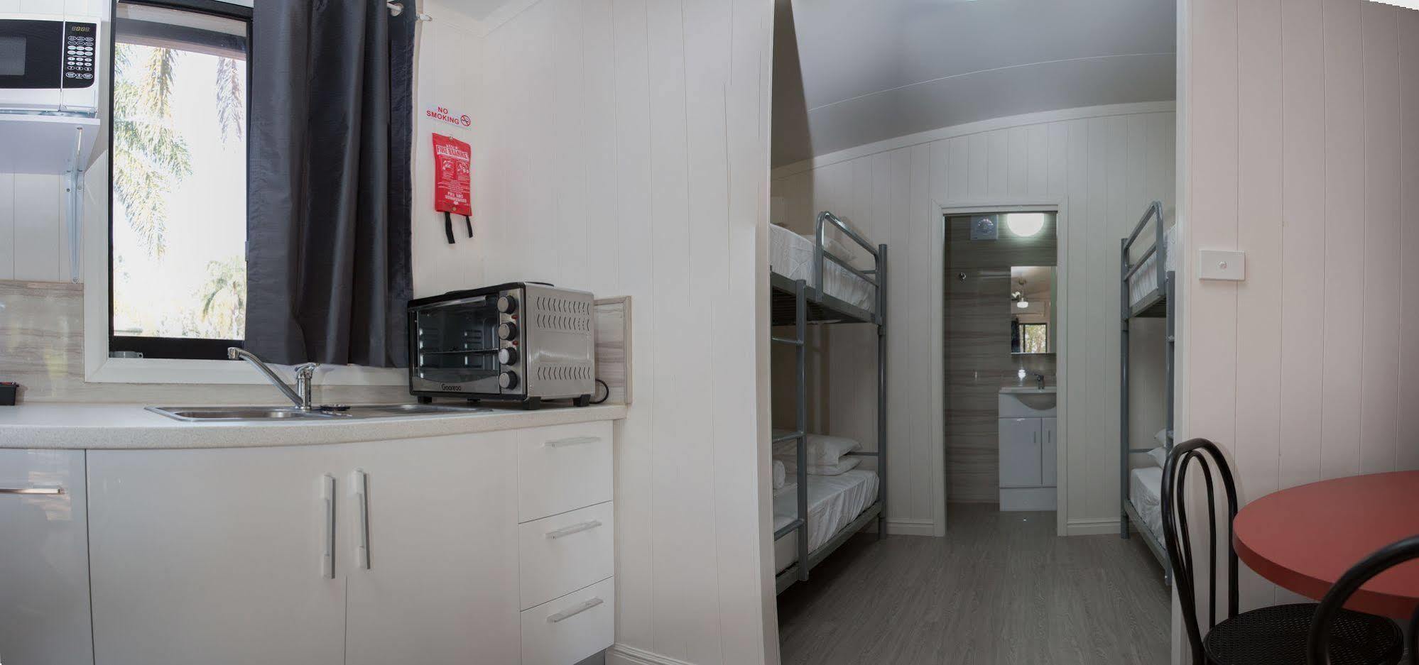 Lismore Lake Holiday Park Bagian luar foto
